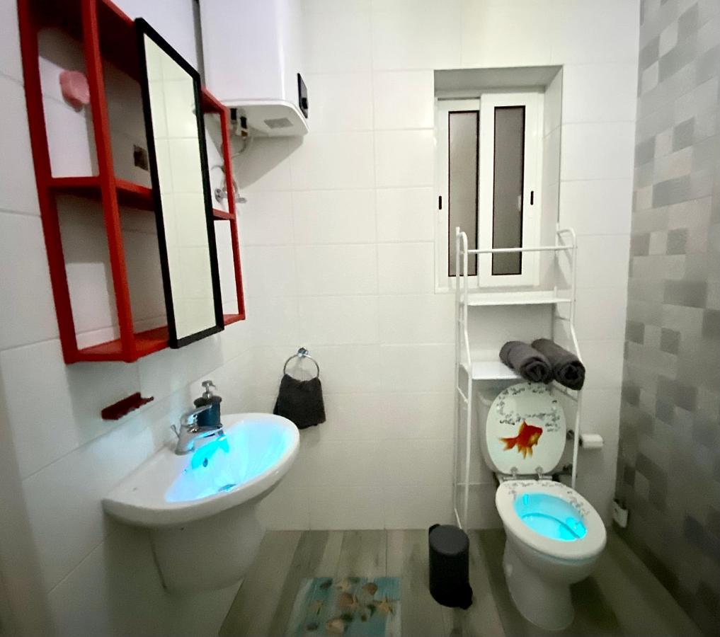 Homestay Private En-suite With Balcony In Shared Pieta